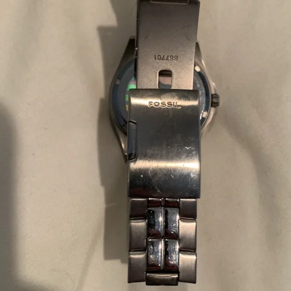 Officially Licensed New York Giants Fossil Watch - Picture 3 of 4